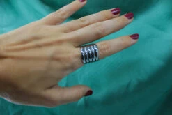 Anillo Waves Ajustable -alvent Tienda de ventas AnilloWavesPlCOLOR f3a0e38f e784 4934 b4d7 f4e95994919f