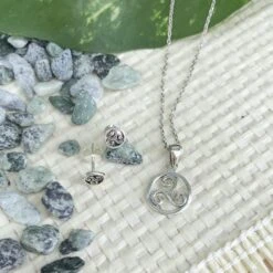 Pendientes Trisquel 8 Pendientes Trisquel -alvent Tienda de ventas COLLARYPENDIENTESTRISQUEL ED