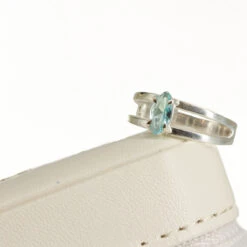 Anillo Nereida · 3 Colores -alvent Tienda de ventas Detalle anillo piedrecita turquesa