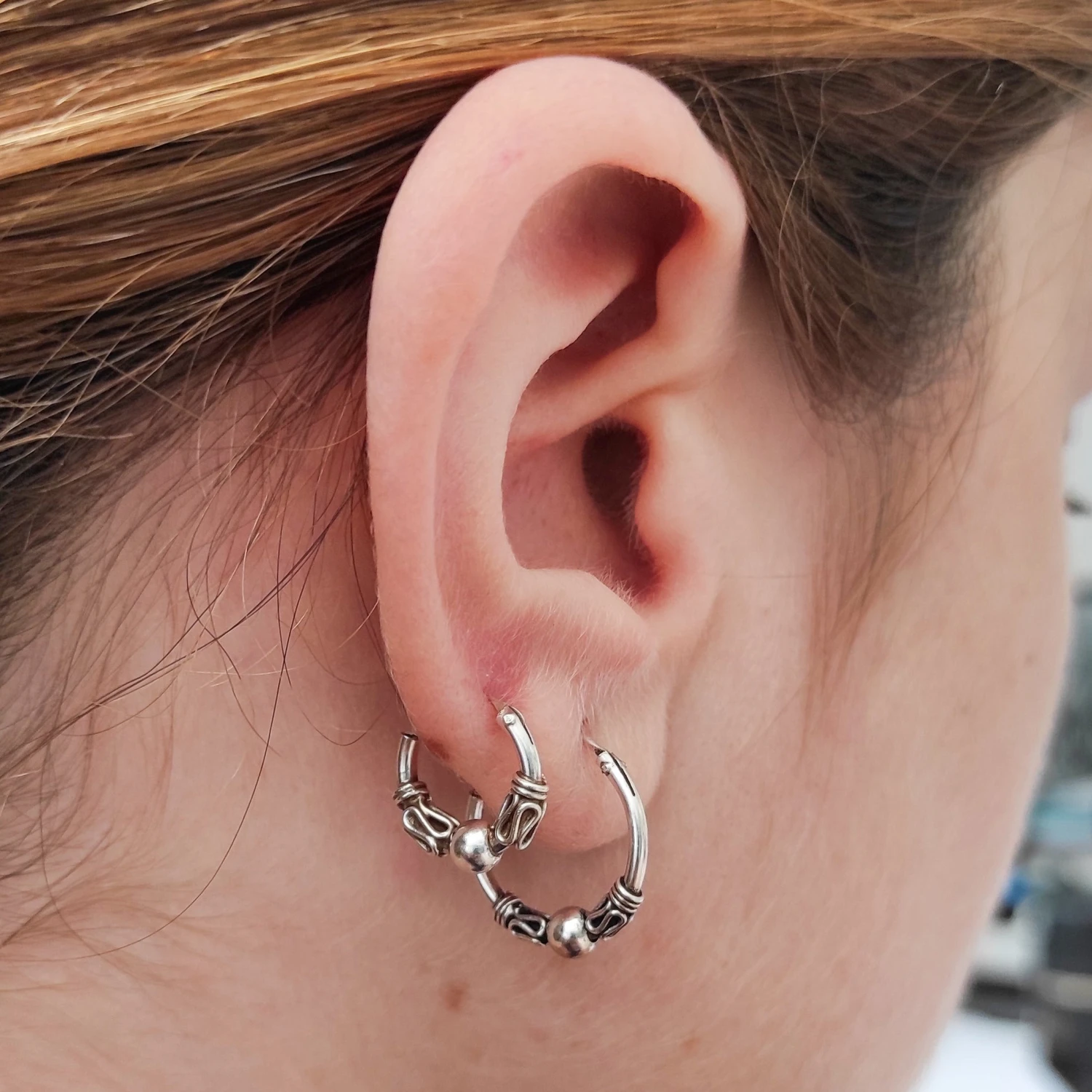 Aros Bali Dot · 2 Medidas 2 Aros Bali Dot · 2 Medidas - Imagen 2